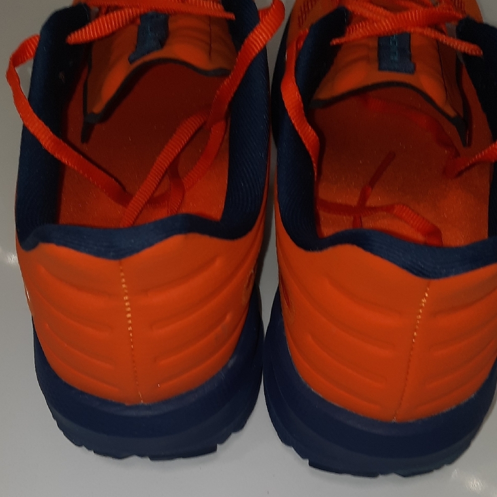 Brooks Men's Athletic Shoes in Orange and Navy 11.5 LAUNCH - Picture 4 of 16